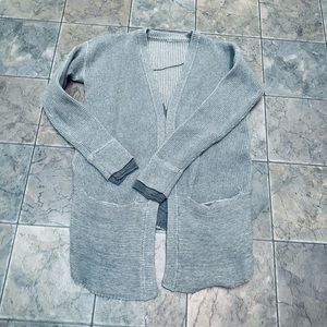 Lululemon Womens Vestigan Cardigan. Size 8.